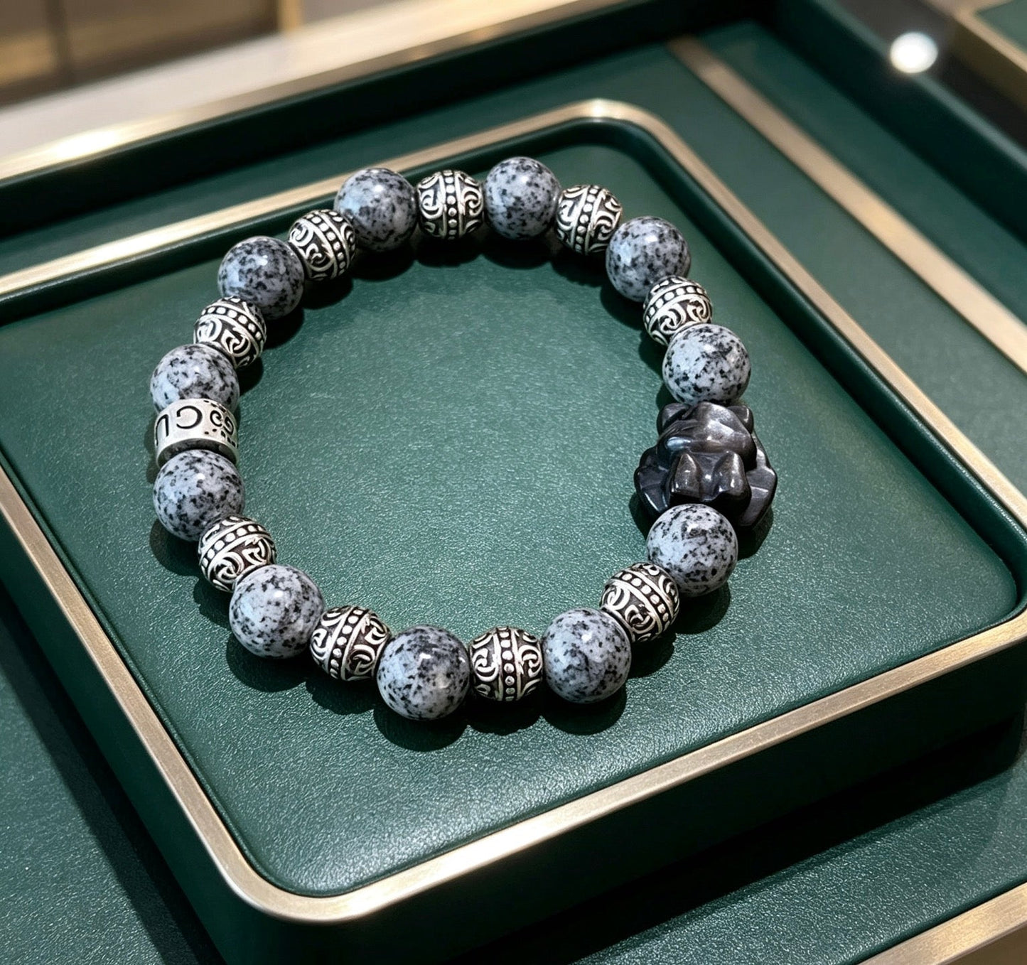 Gucci Crystal Double G Bracelet
