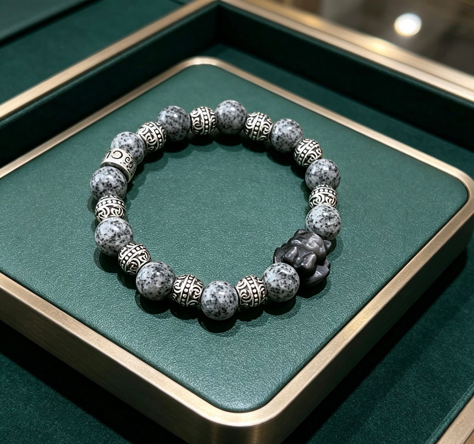 Gucci Crystal Double G Bracelet