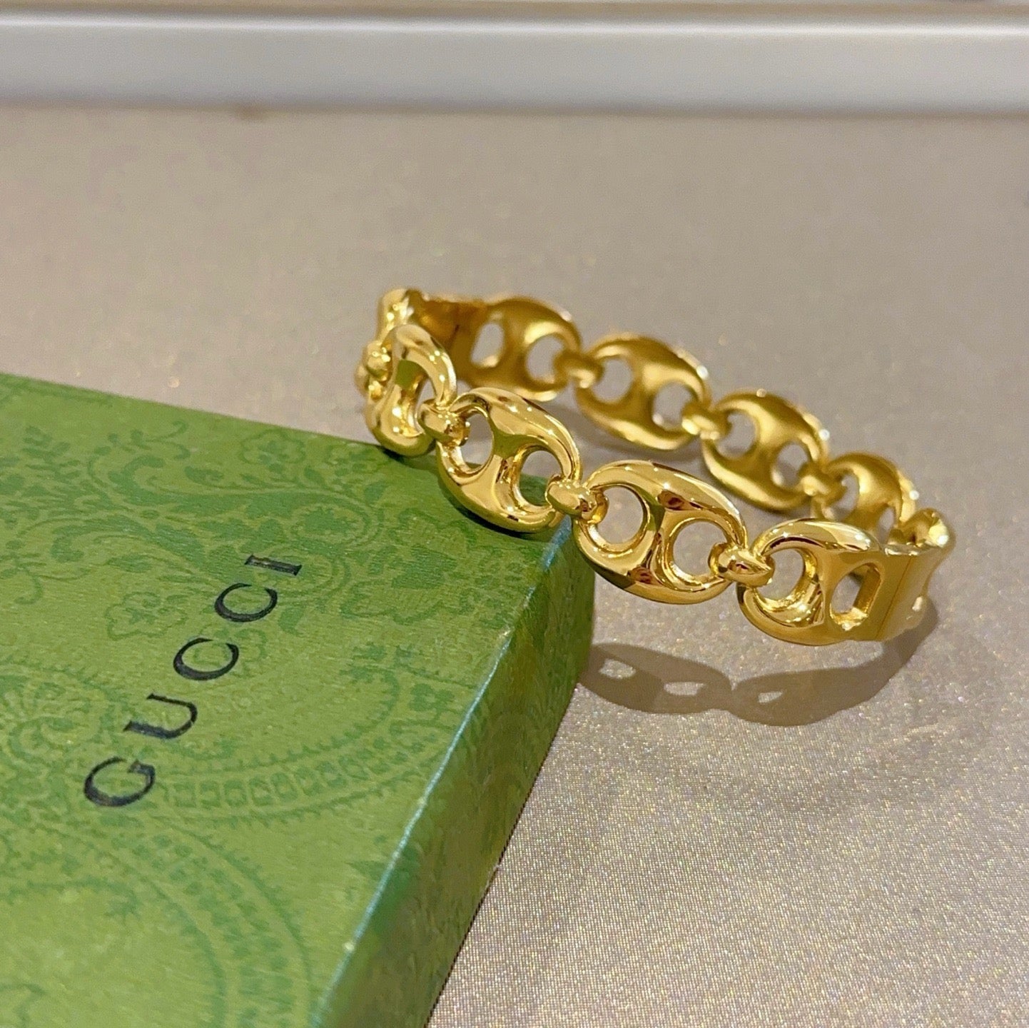 Gucci Vintage Double G Bracelet
