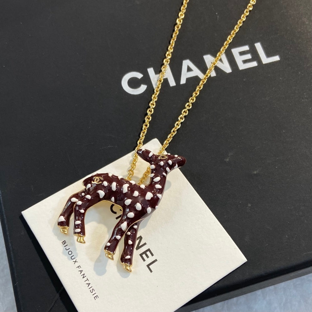 Chanel Enamel Vintage Necklace