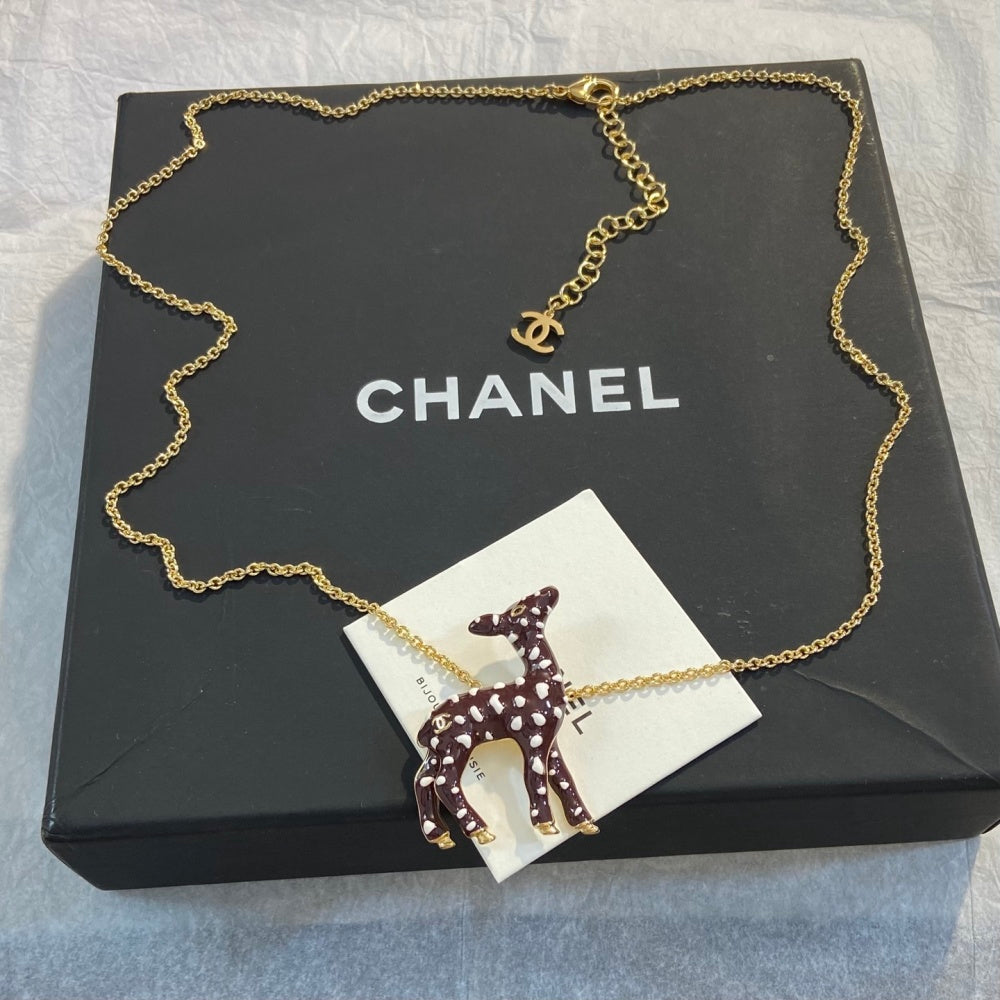 Chanel Enamel Vintage Necklace