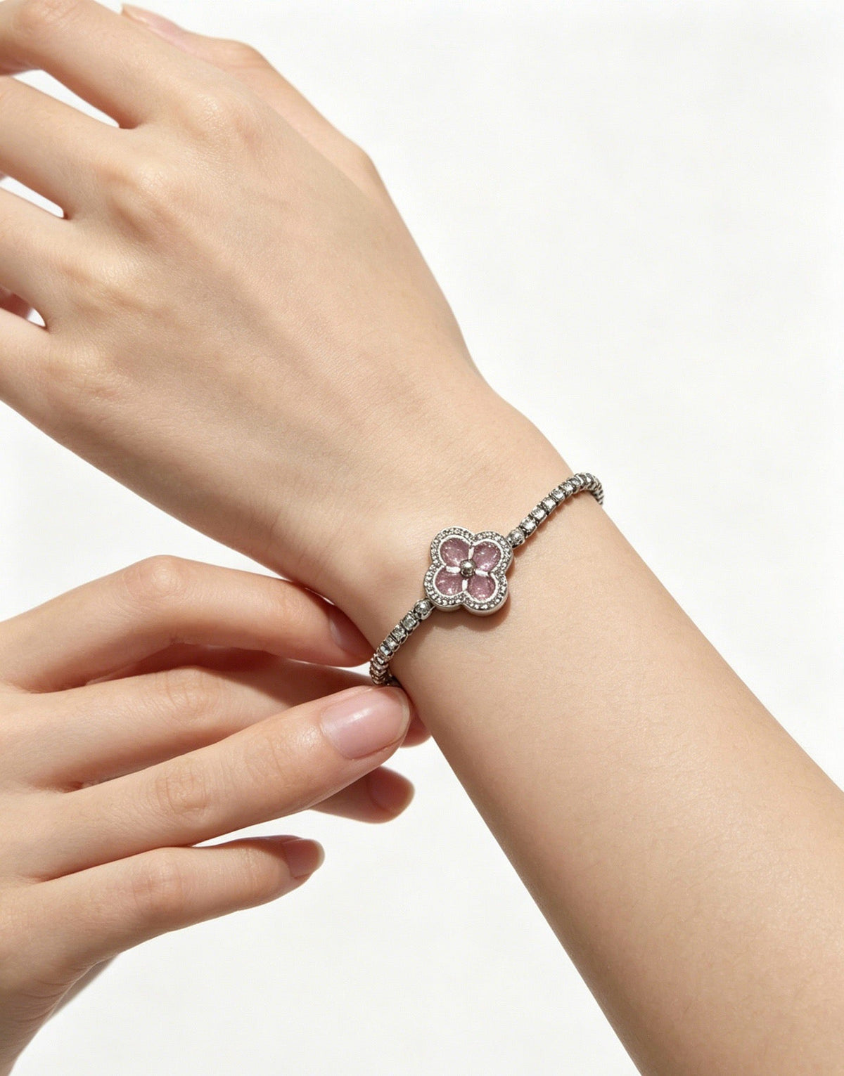 Van Cleef & Arpels-style Clover Bracelet