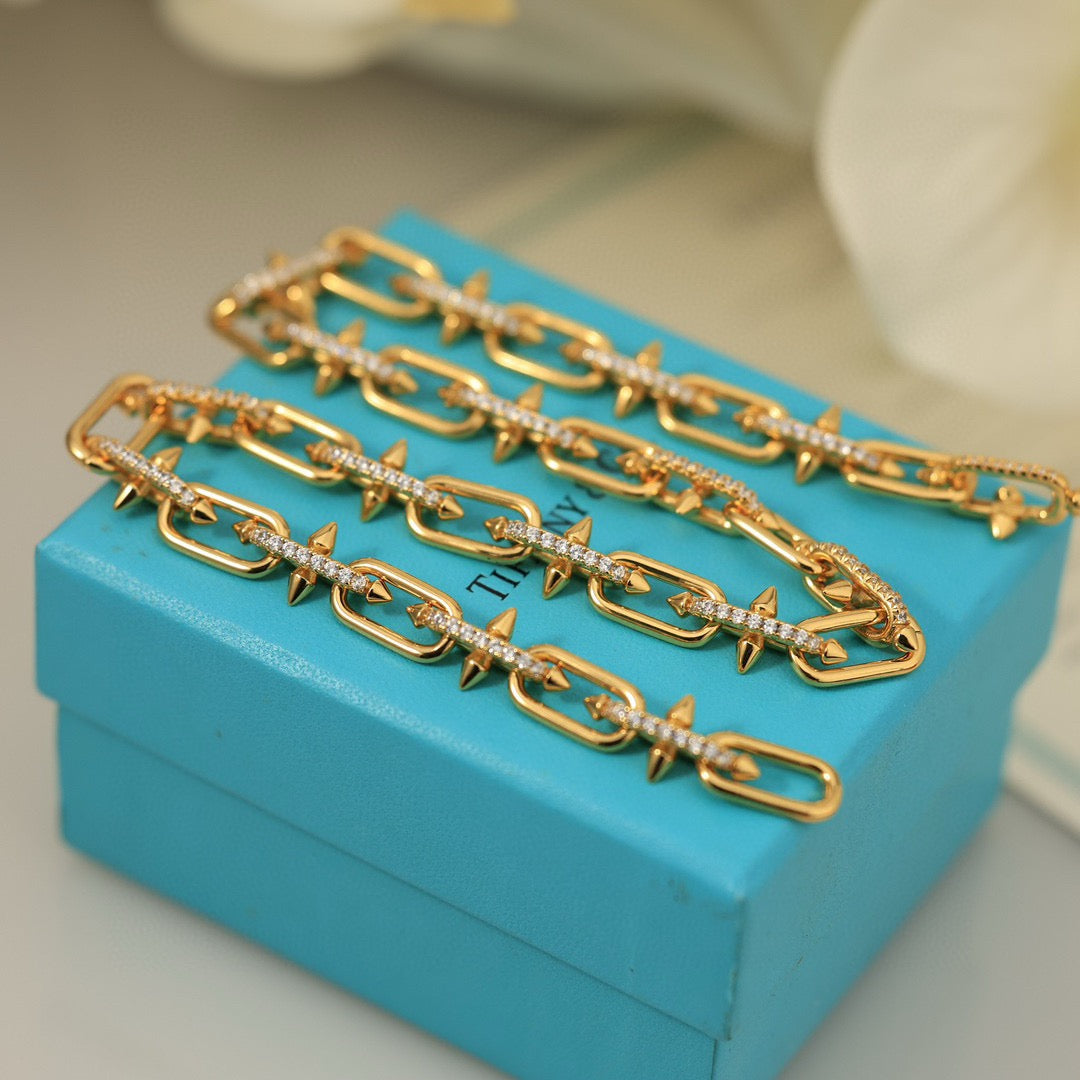 Tiffany & Co.Trident Necklace