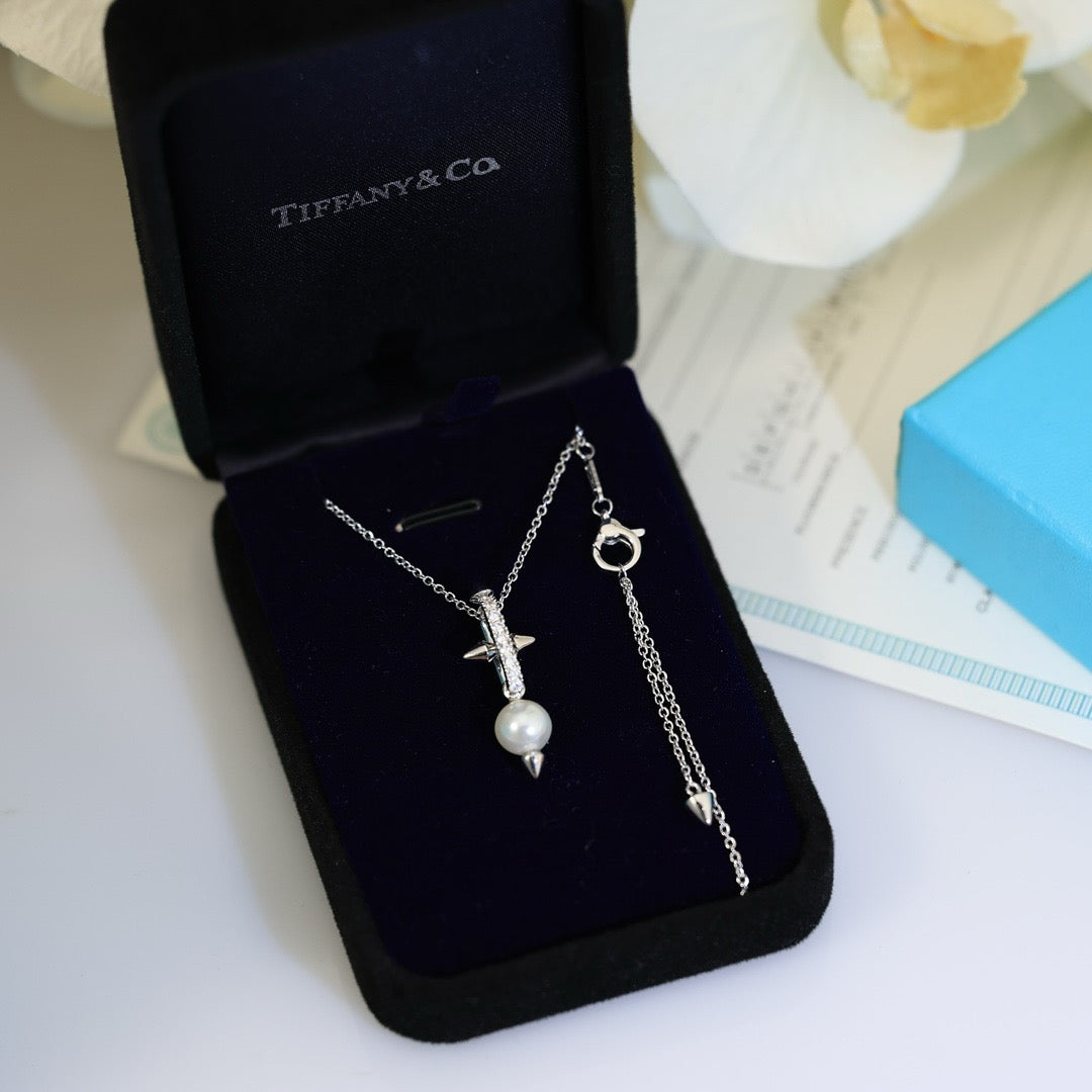 Tiffany & Co. Trident necklace